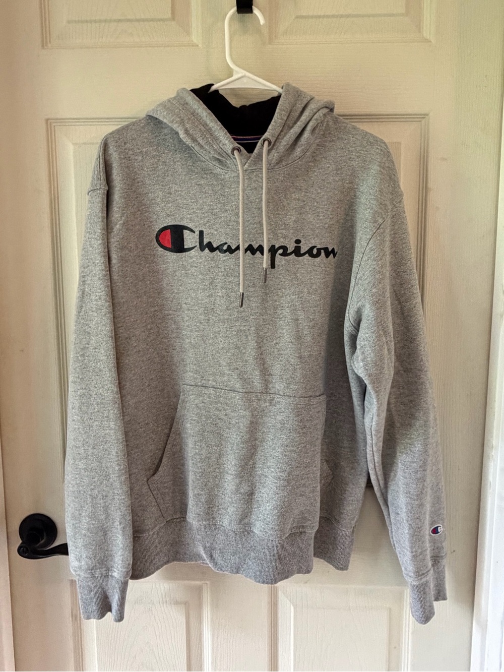 Champion Men's Gray Hooded Sweatshirt - Classic Logo Pullover - size M